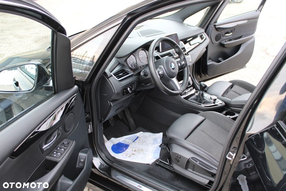 BMW Seria 2 216i GT M Sport - 22