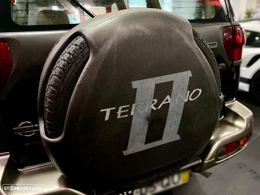 Nissan Terrano II 2.7 TDi Luxury - 7