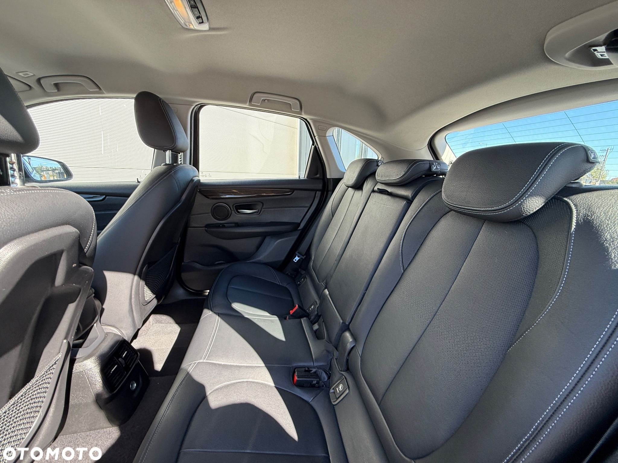 BMW Seria 2 218i Active Tourer Luxury Line - 11