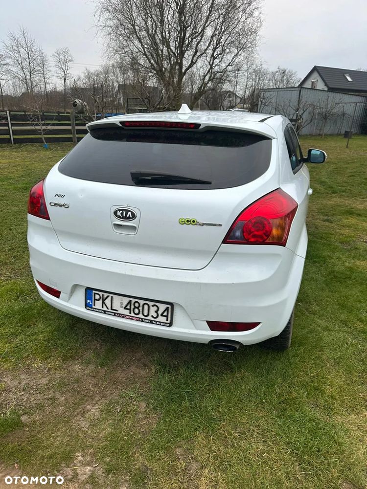 Kia Ceed 1.6 Crdi L Euro2012 - 4