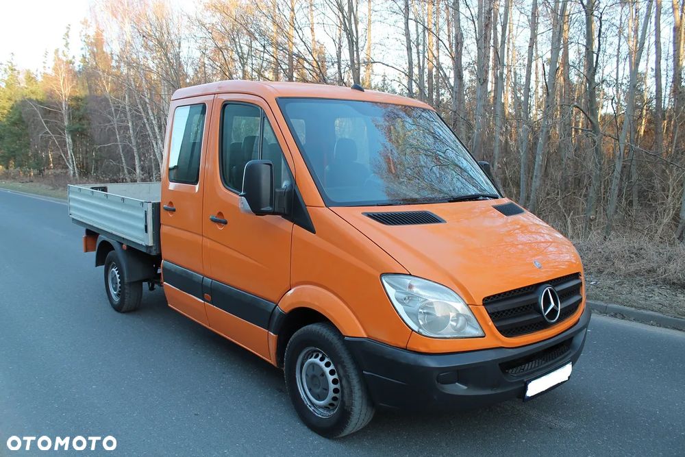 Mercedes-Benz Sprinter - 2