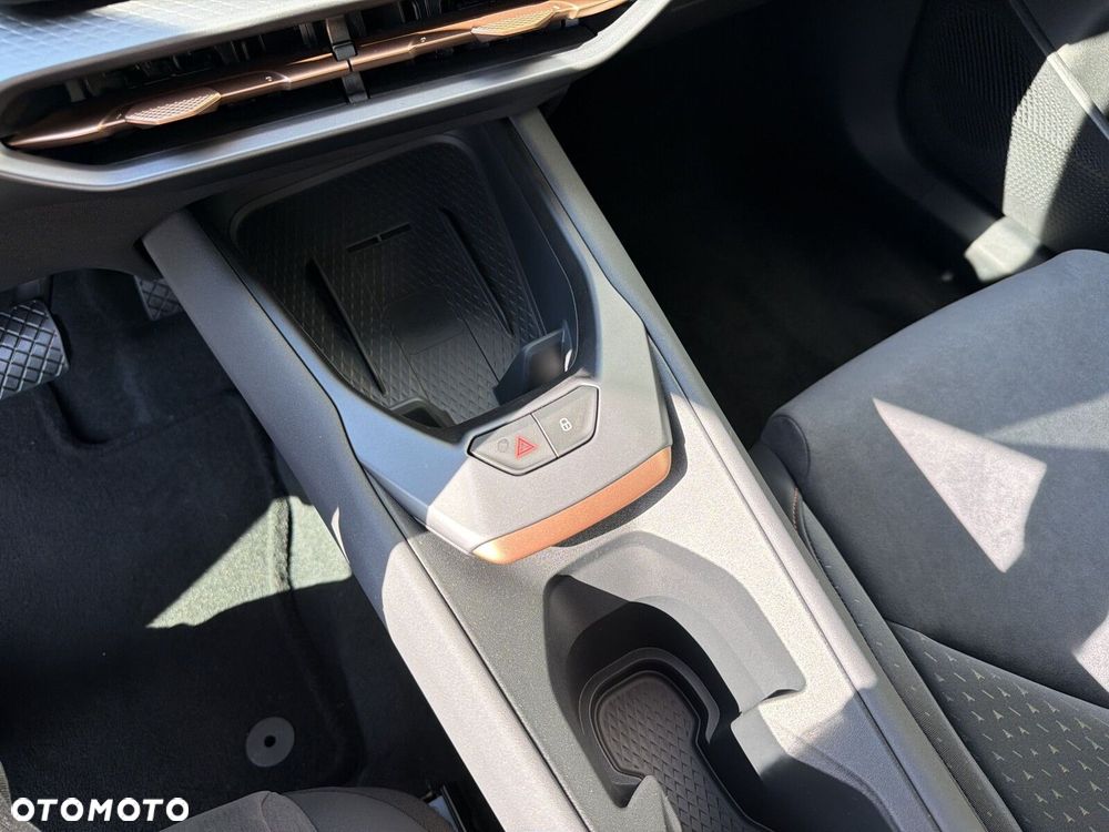 Cupra Raval - 16