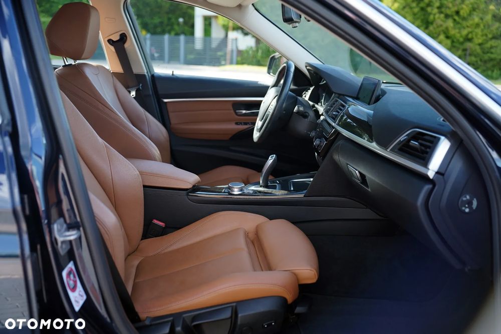 BMW Seria 3 320d Sport-Aut Efficient Dynamics Edition Sport Line - 23
