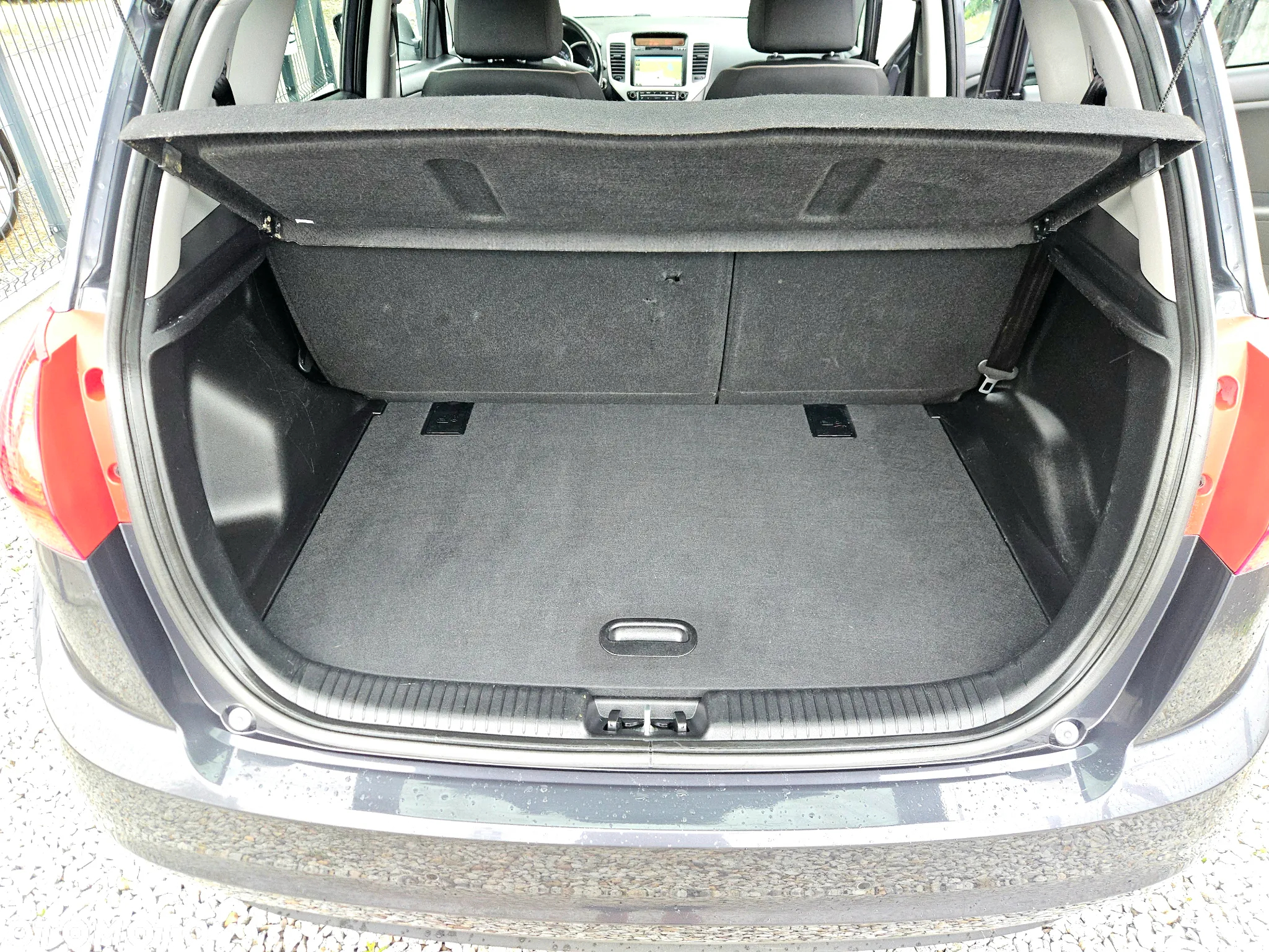Kia Venga 1.6 CRDi 128 Fifa World Cup Edition - 25