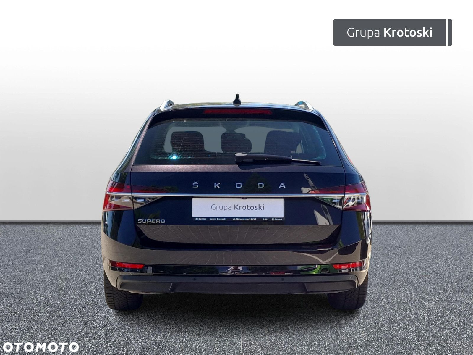Skoda Superb 2.0 TDI Style DSG - 4