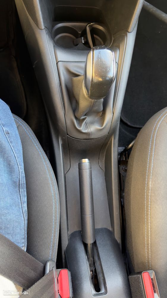 Peugeot 208 1.2 PureTech Signature - 9