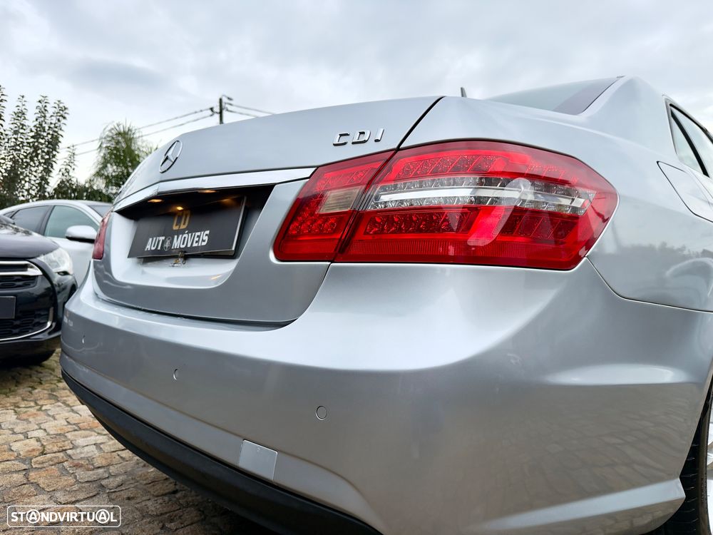 Mercedes-Benz E 250 CDI DPF BlueEFFICIENCY 7G-TRONIC Avantgarde - 16