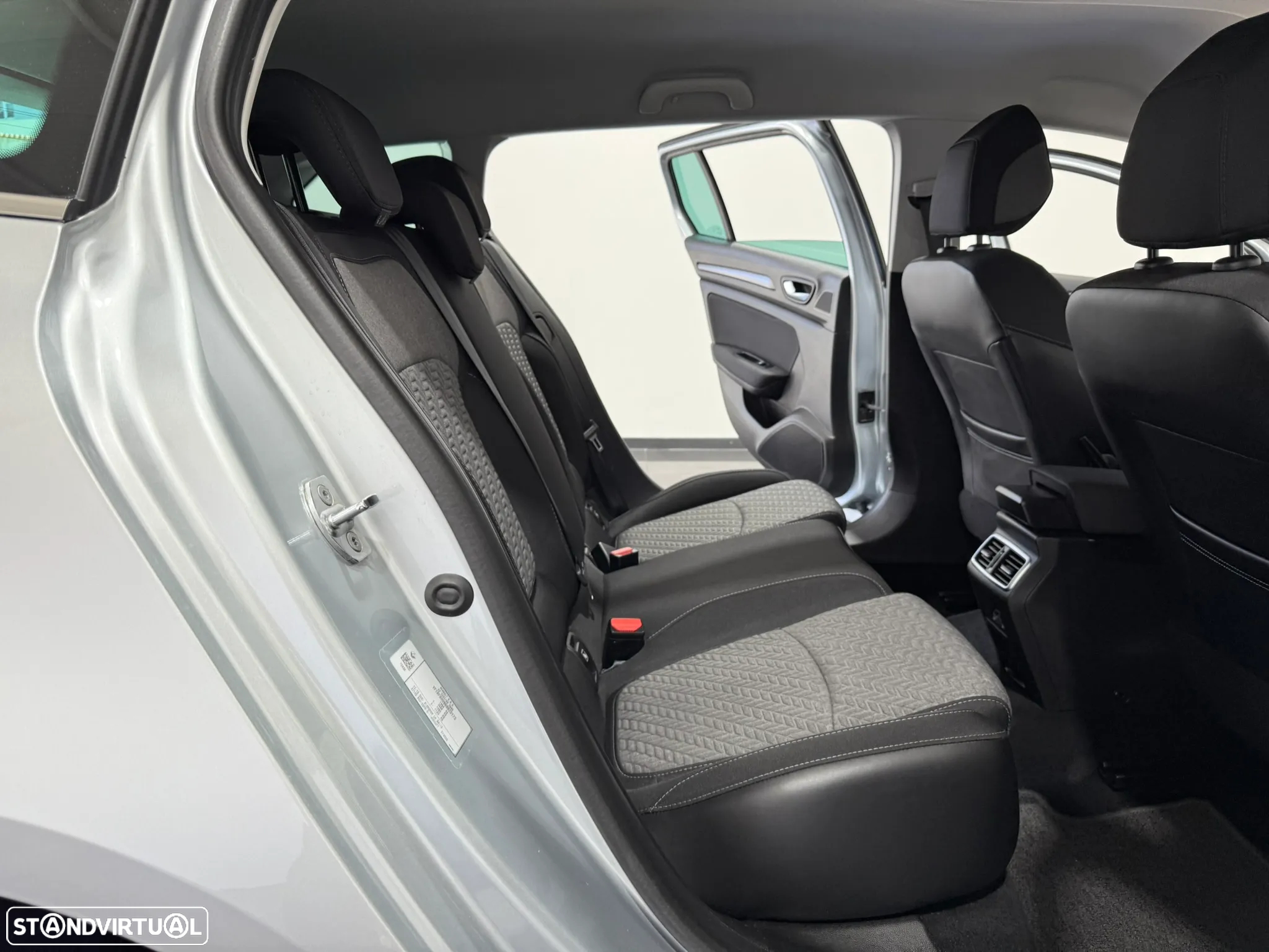 Renault Mégane Sport Tourer 1.5 Blue dCi Limited - 37
