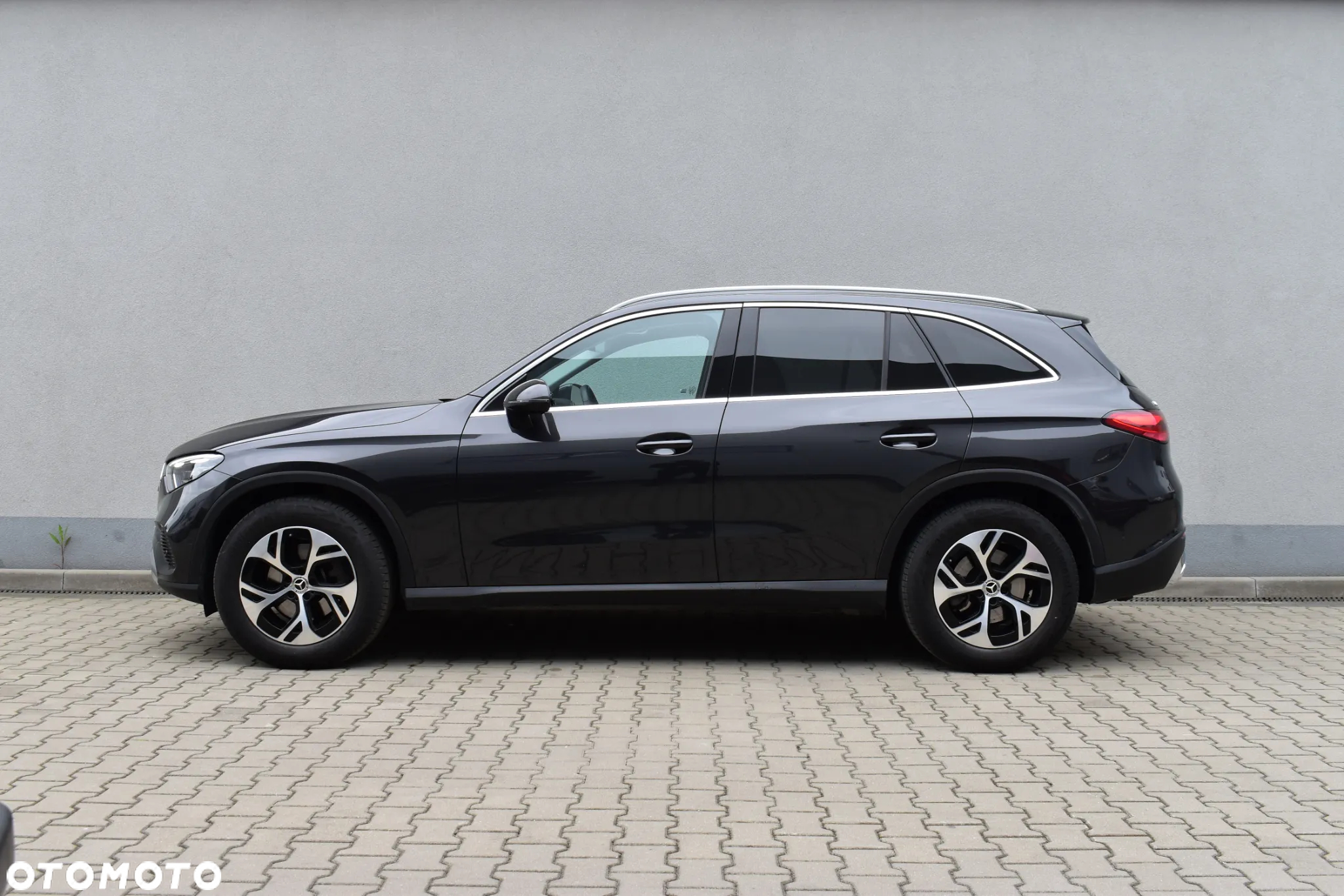 Mercedes-Benz GLC 220 d 4Matic 9G-TRONIC Avantgarde Advanced - 5