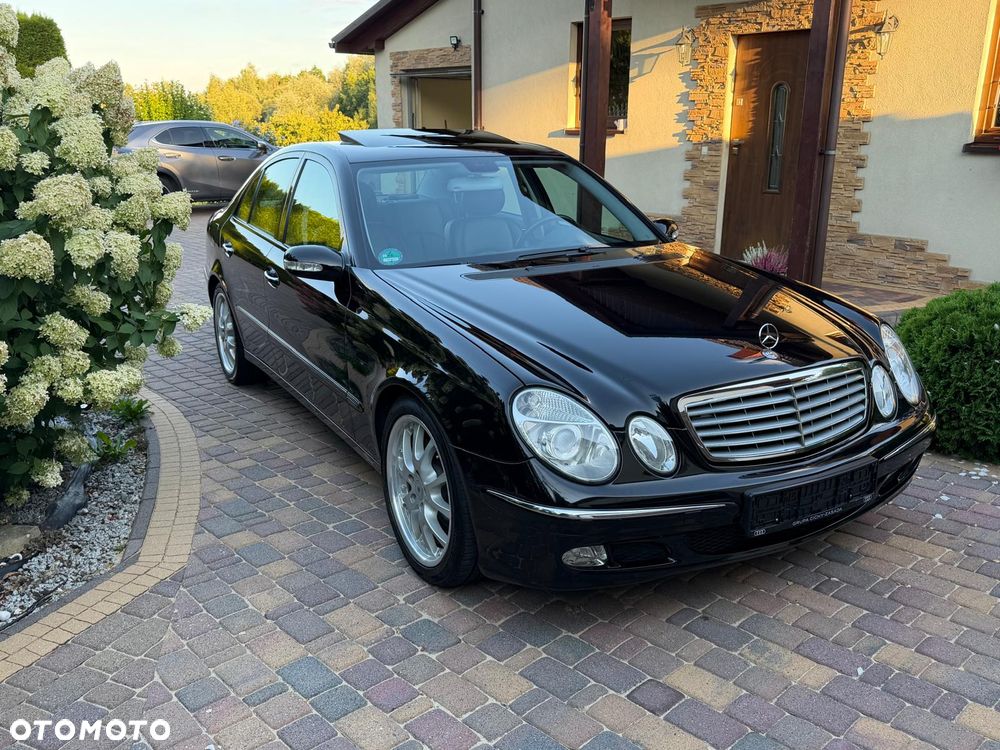 Mercedes-Benz Klasa E - 1