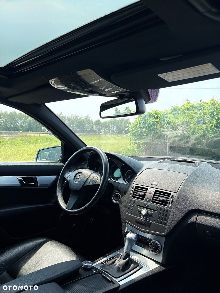 Mercedes-Benz Klasa C 350 CDI 4-Matic Avantgarde - 19