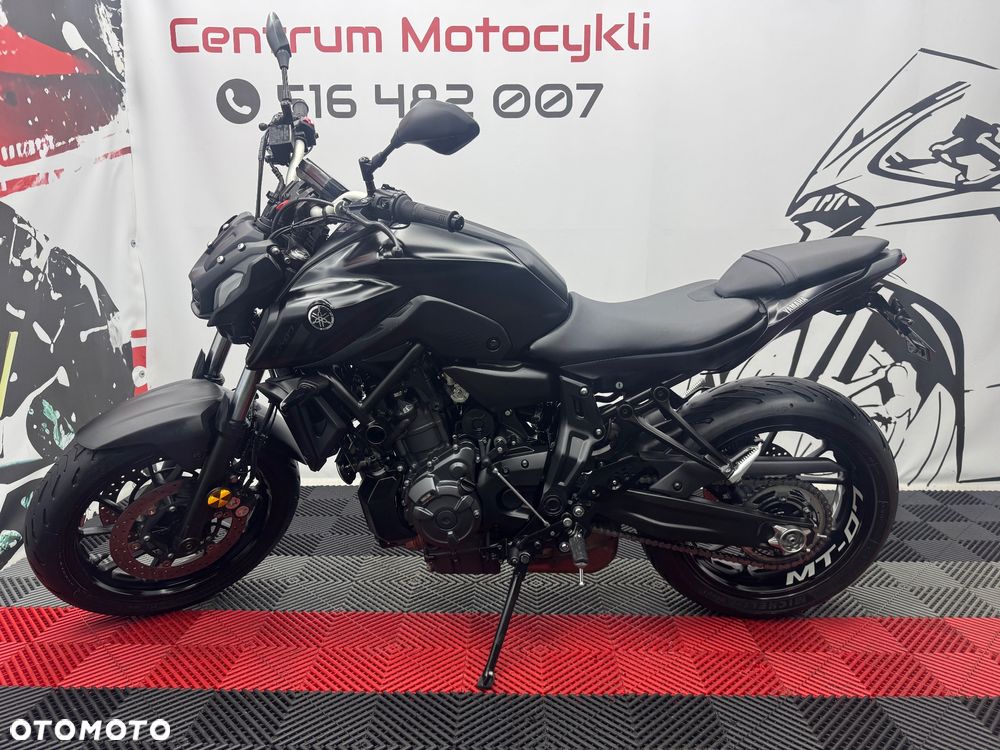 Yamaha MT - 5