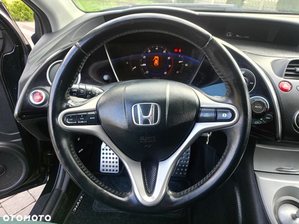 Honda Civic 1.4 Comfort - 23