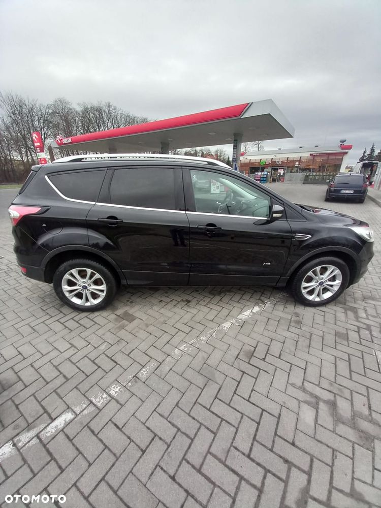 Ford Kuga 2.0 TDCi 4x4 Titanium - 4