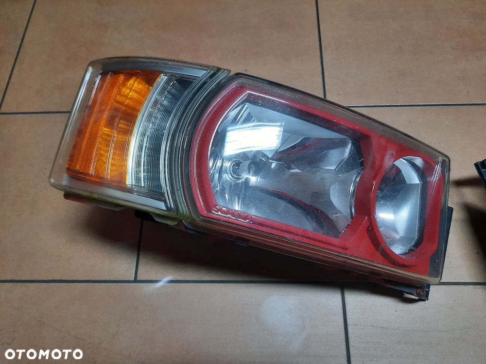 Lampa Przod Przednia Reflekor Komplet Scania Euro 6 - 5