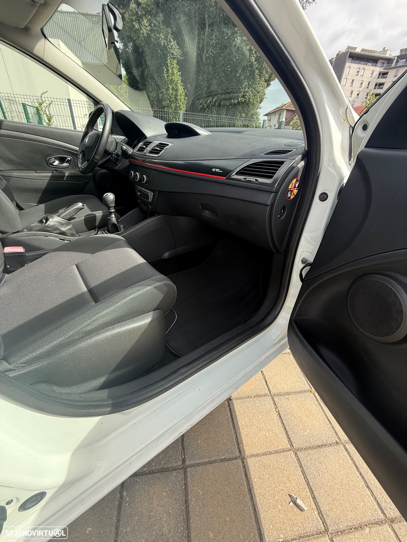 Renault megane 1.5 dci van comercial deduz iva - 19