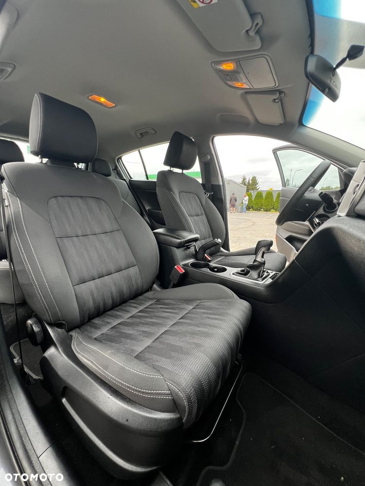 Kia Sportage - 12