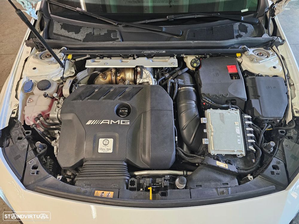 Mercedes-Benz A 45 AMG S 4Matic+ - 32