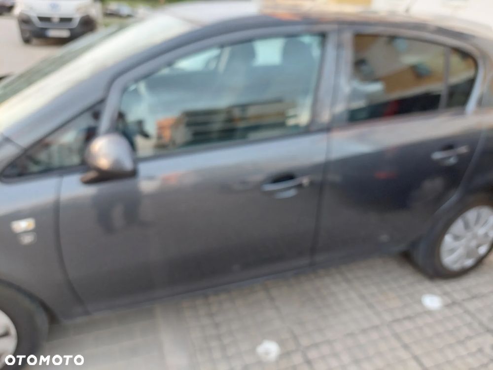 Opel Corsa - 6