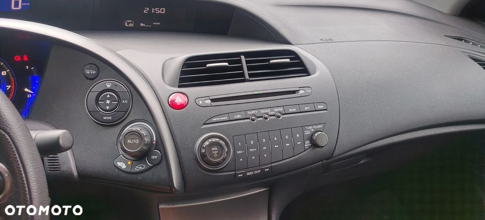 Honda Civic 1.4 Comfort - 12