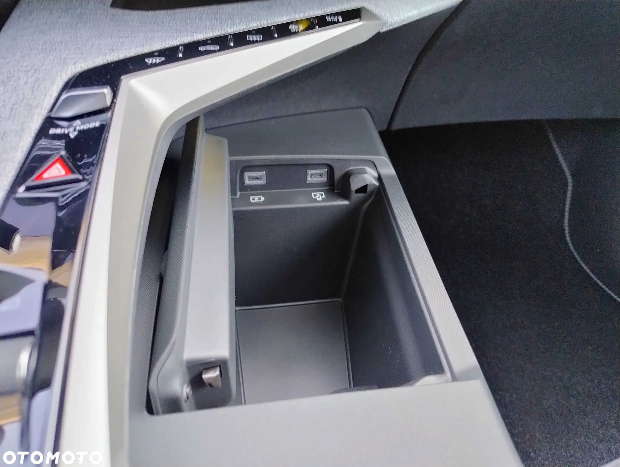 Peugeot 5008 - 30