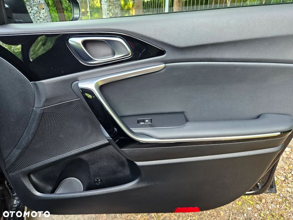 Kia Ceed 1.4 T-GDI OPF Platinum Edition - 30