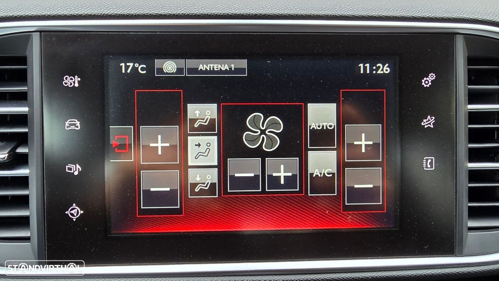 Peugeot 308 1.6 e-THP GT - 33