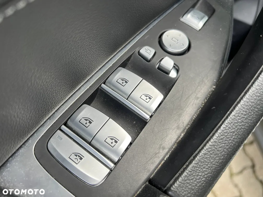 BMW iX3 Standard - 18