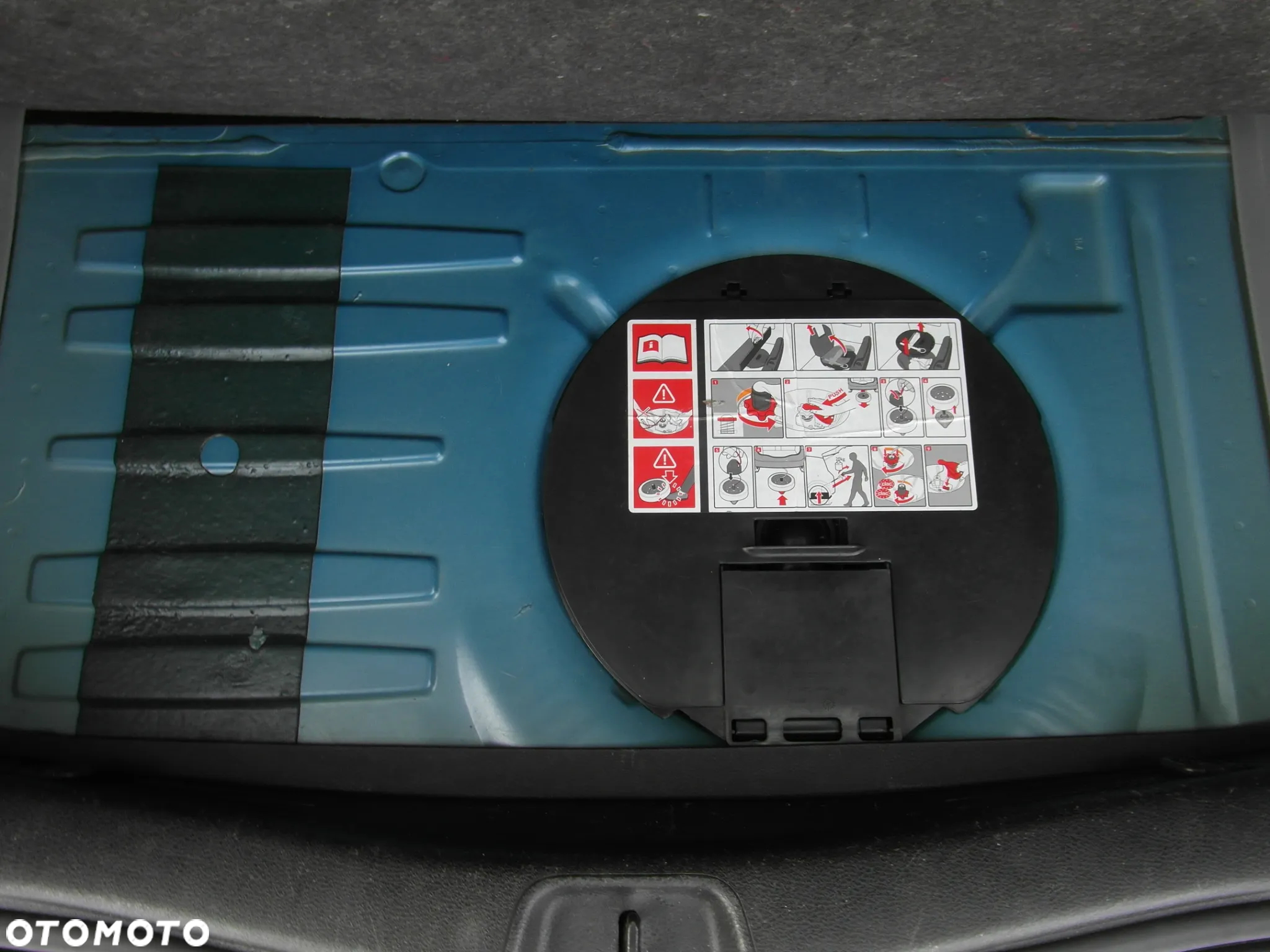 Renault Modus 1.2 16V Avantage - 8