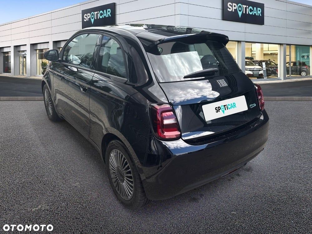 Fiat 500e - 8