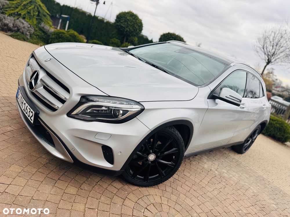 Mercedes-Benz GLA 200 7G-DCT Style - 6