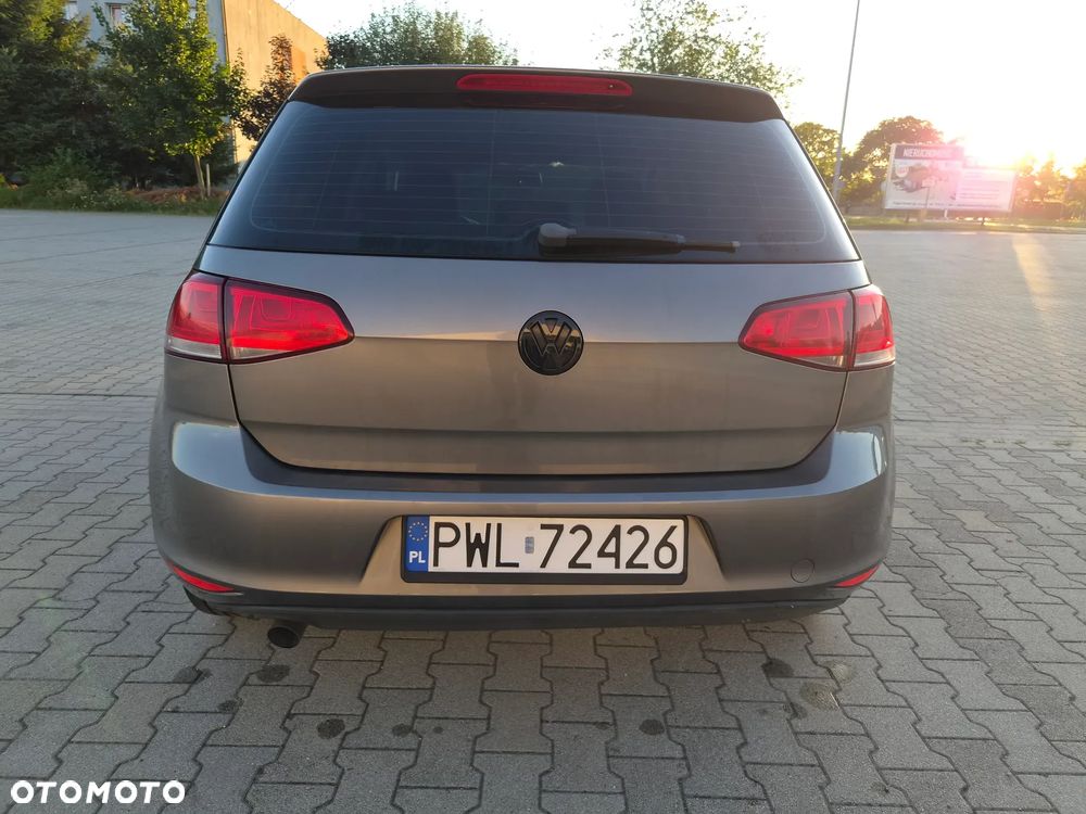 Volkswagen Golf - 3