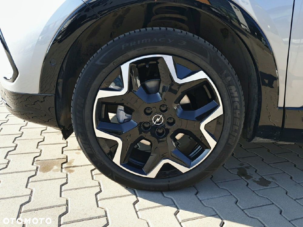 Opel Grandland 1.2 T GS Advanced S&S - 11