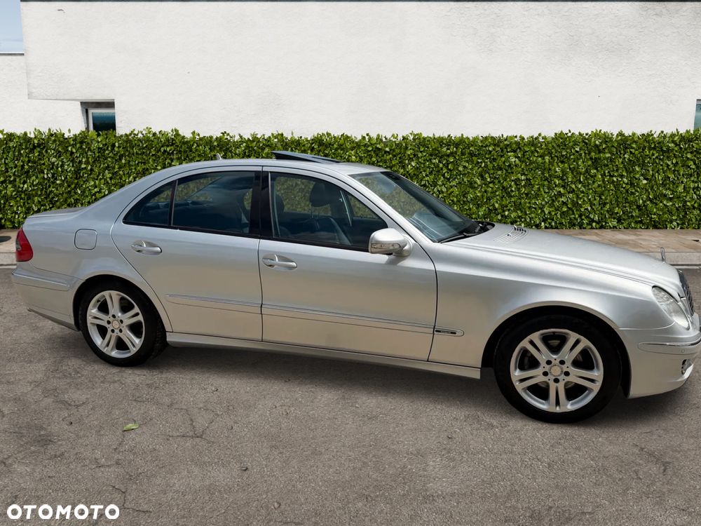 Mercedes-Benz Klasa E 320 CDI 7G-TRONIC Avantgarde BusinessEDITION - 9