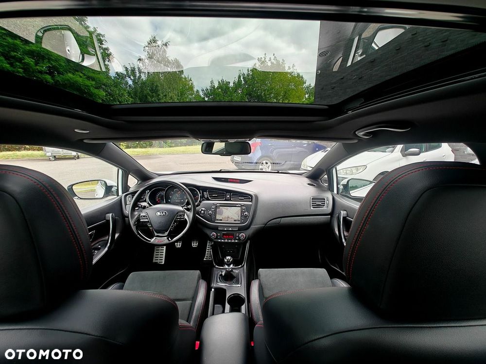 Kia Ceed - 5