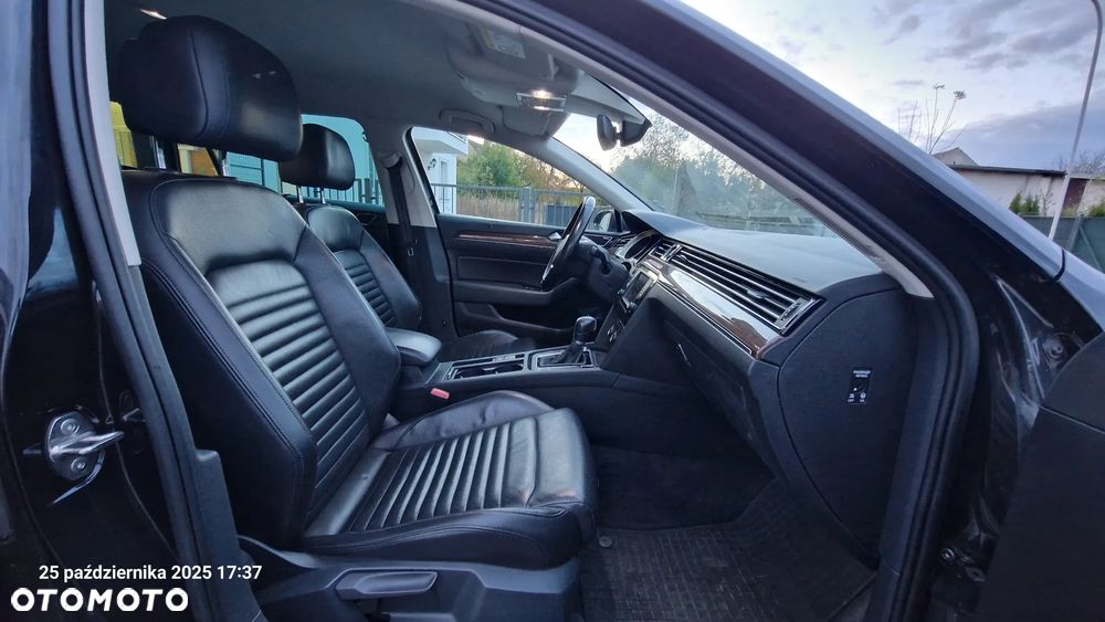 Volkswagen Passat - 19