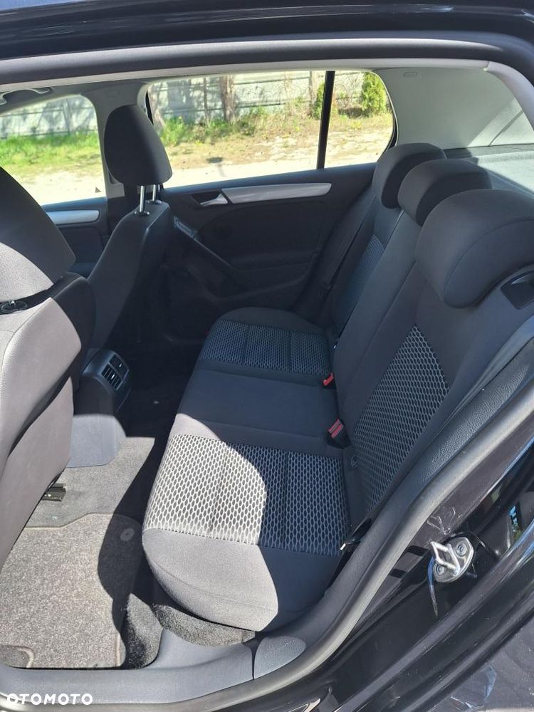 Volkswagen Golf 1.2 TSI BMT Trendline Perfectline - 8