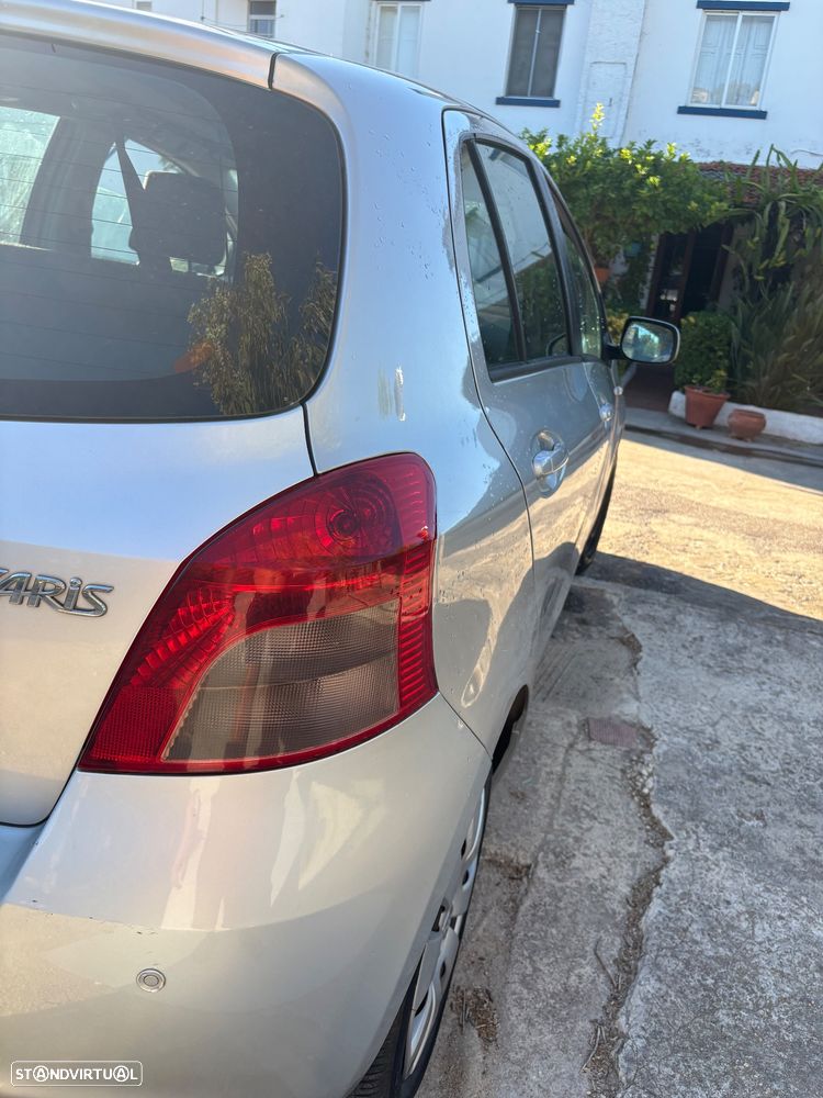 Toyota Yaris 1.0 VVT-i Motion - 6