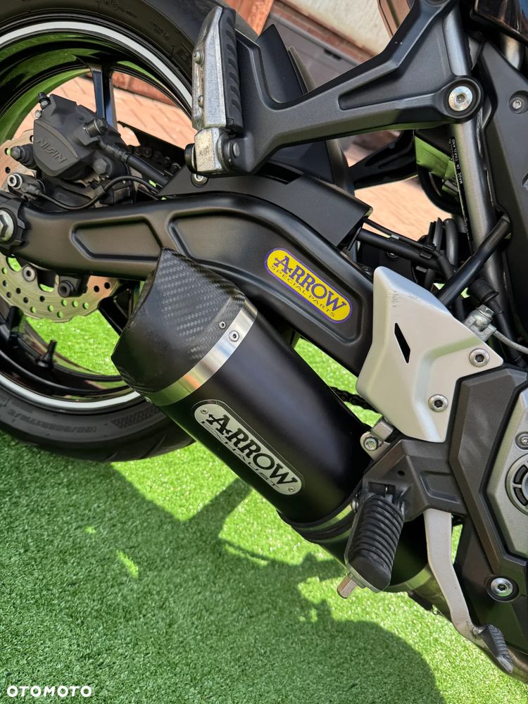 Kawasaki Z 650 - 12