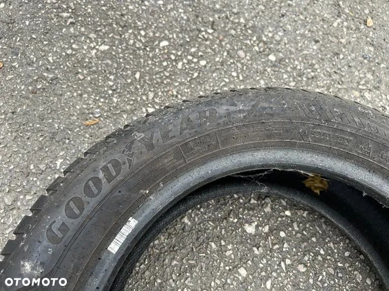opony zimowe Goodyear 205/55r16 2szt - 6
