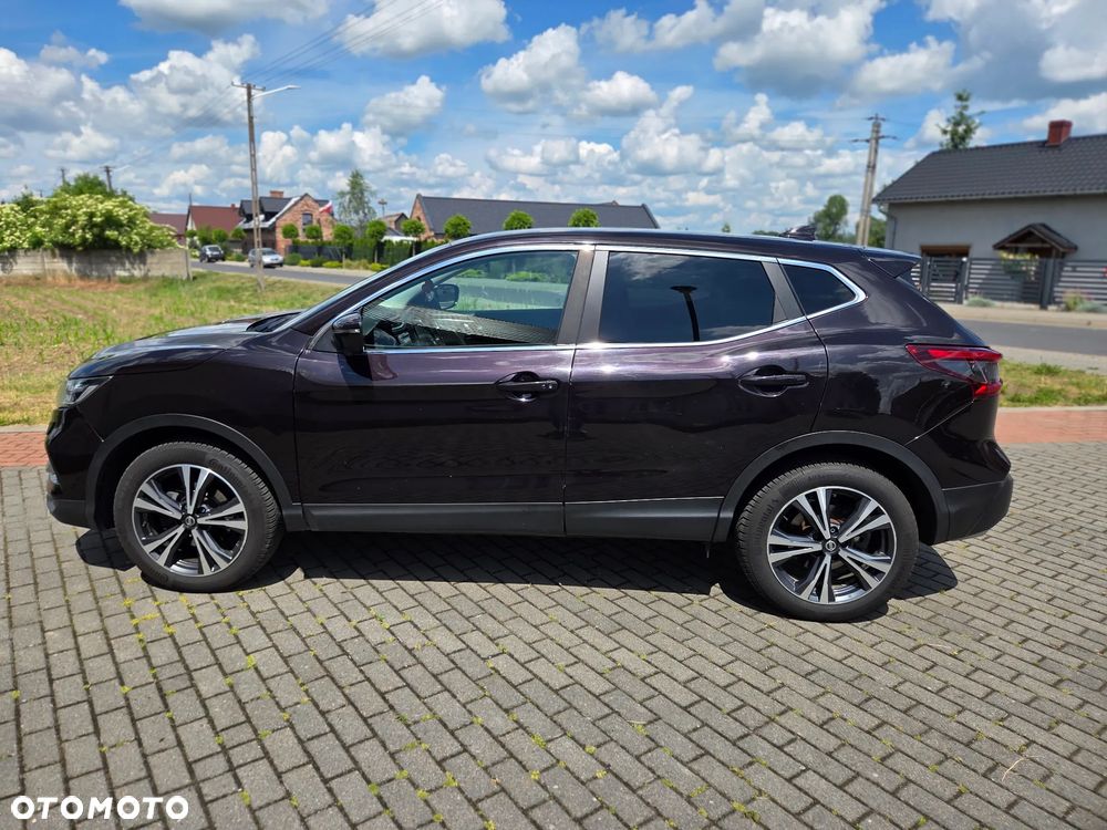Nissan Qashqai 1.3 DIG-T ZAMA - 4