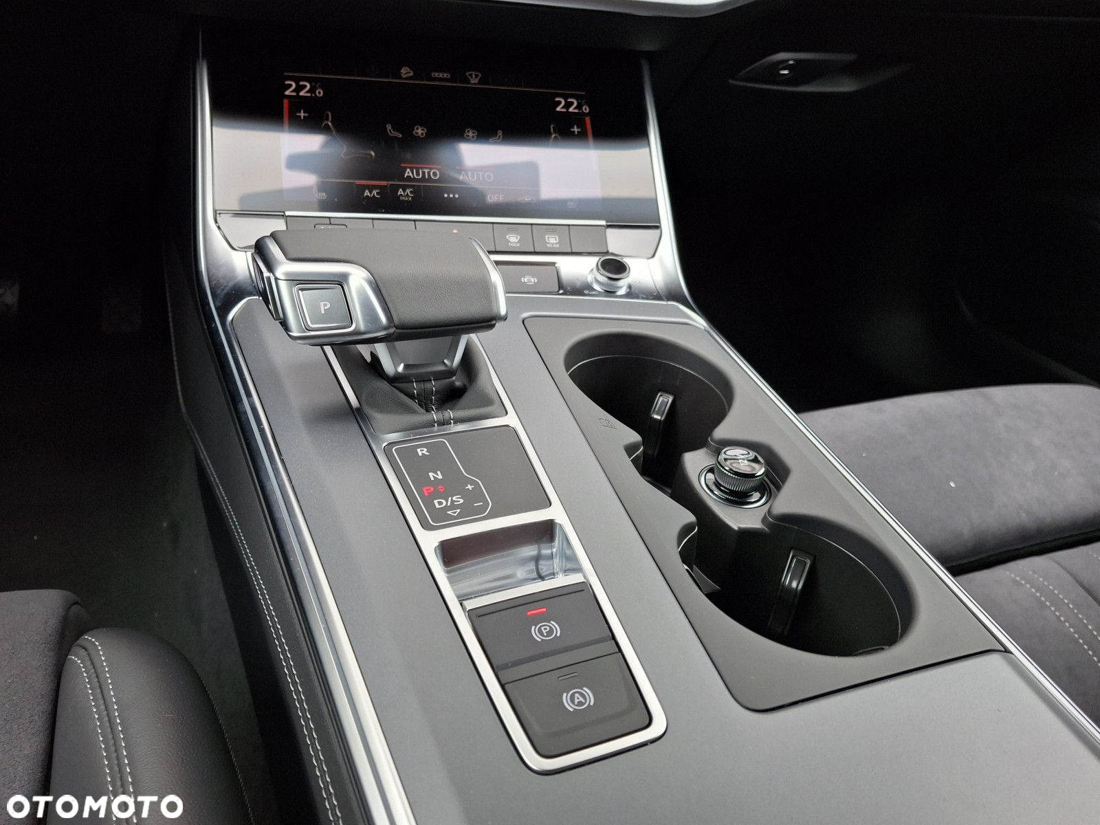 Audi A6 Allroad - 18