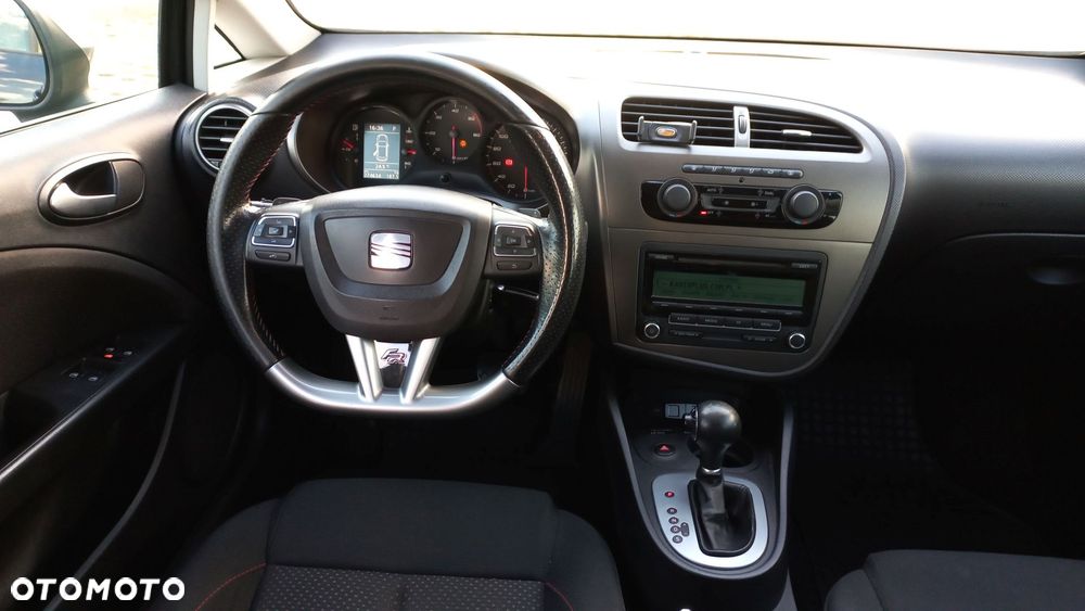 Seat Leon 2.0 TDI FR DSG - 9