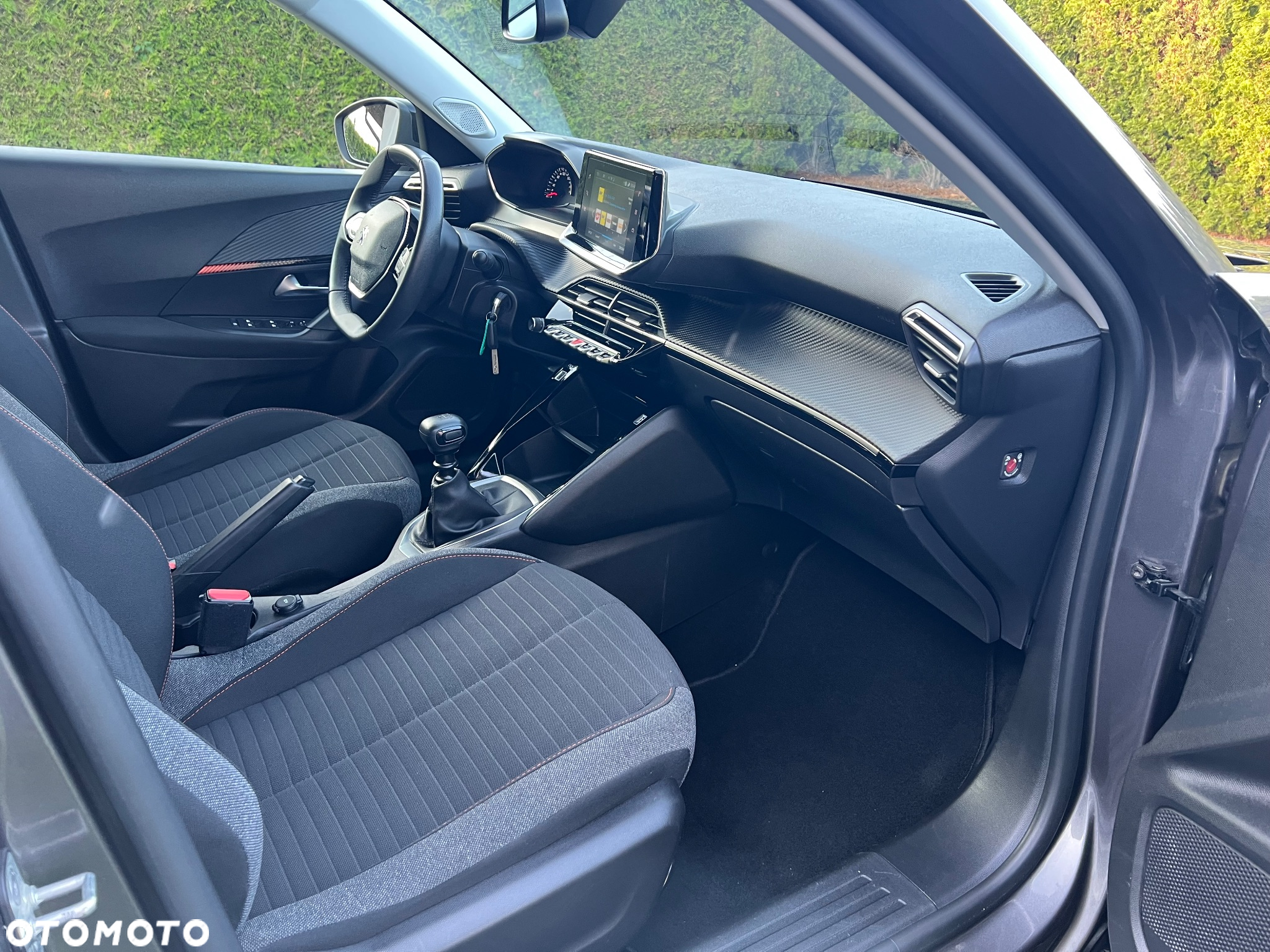 Peugeot 2008 1.5 BlueHDi Active Pack S&S - 18