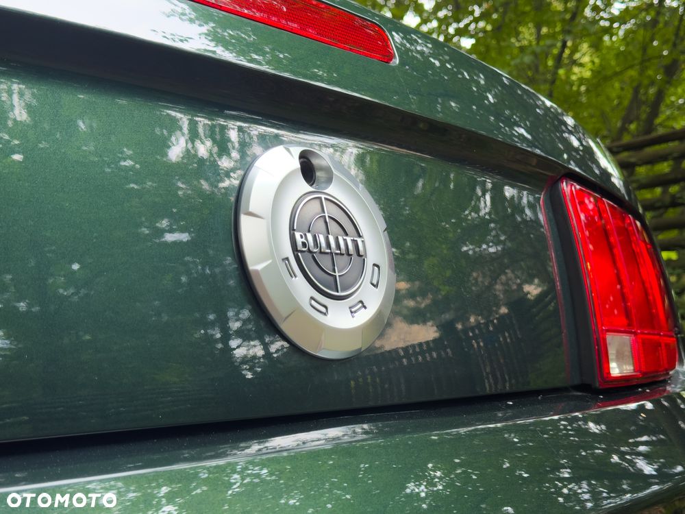 Ford Mustang - 6
