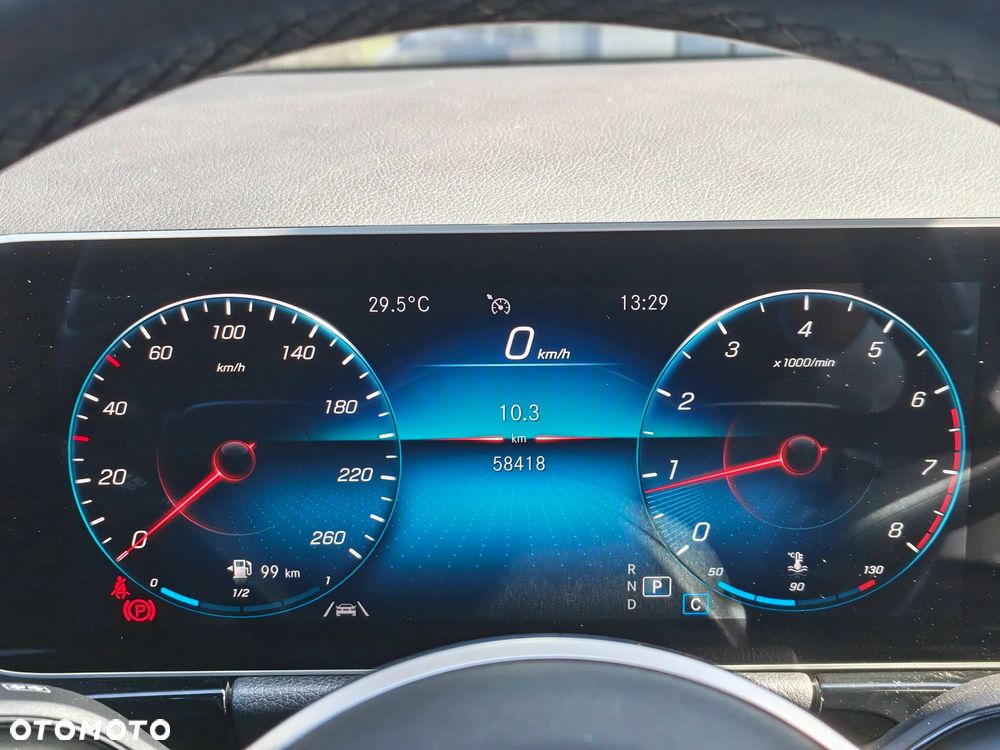 Mercedes-Benz GLA 200 Business Edition - 20