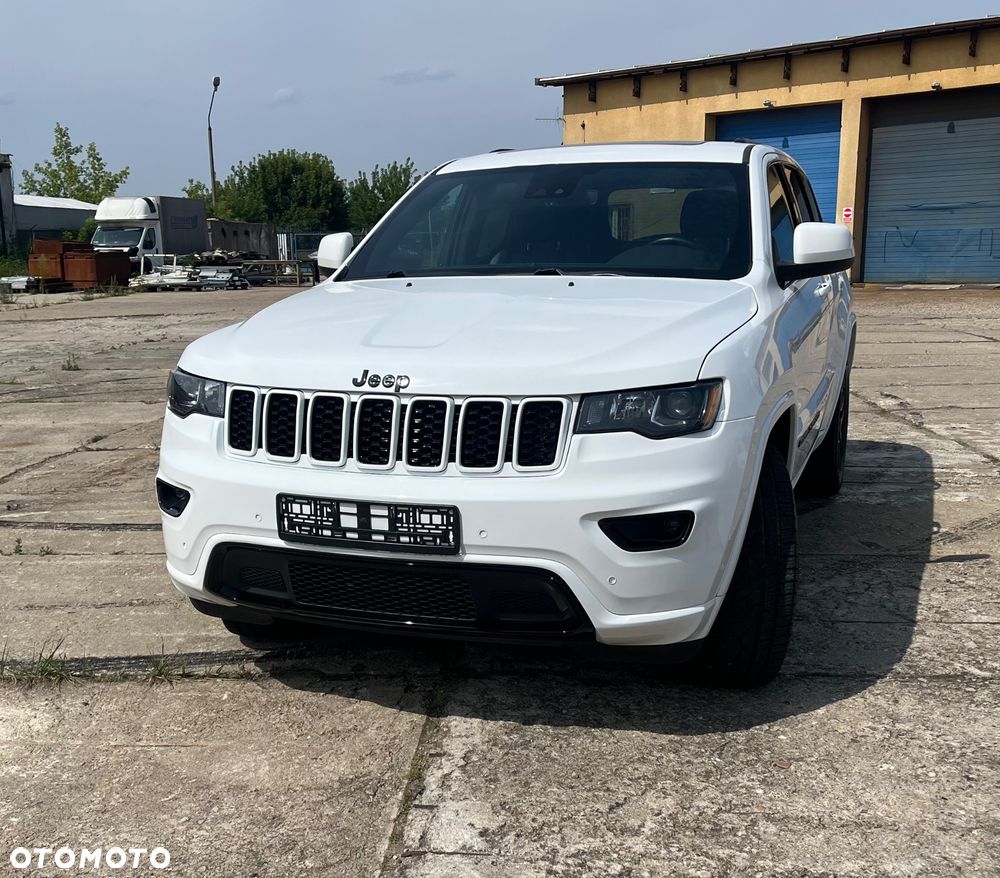 Jeep Grand Cherokee - 4