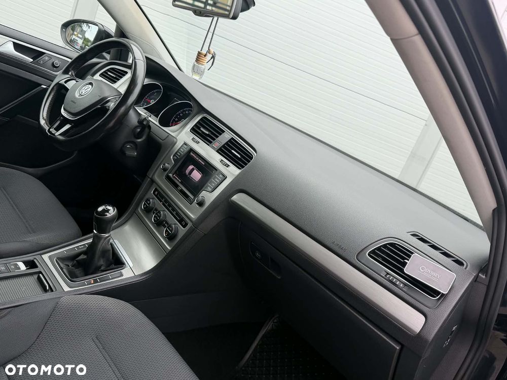 Volkswagen Golf 1.6 TDI BMT Trendline - 22
