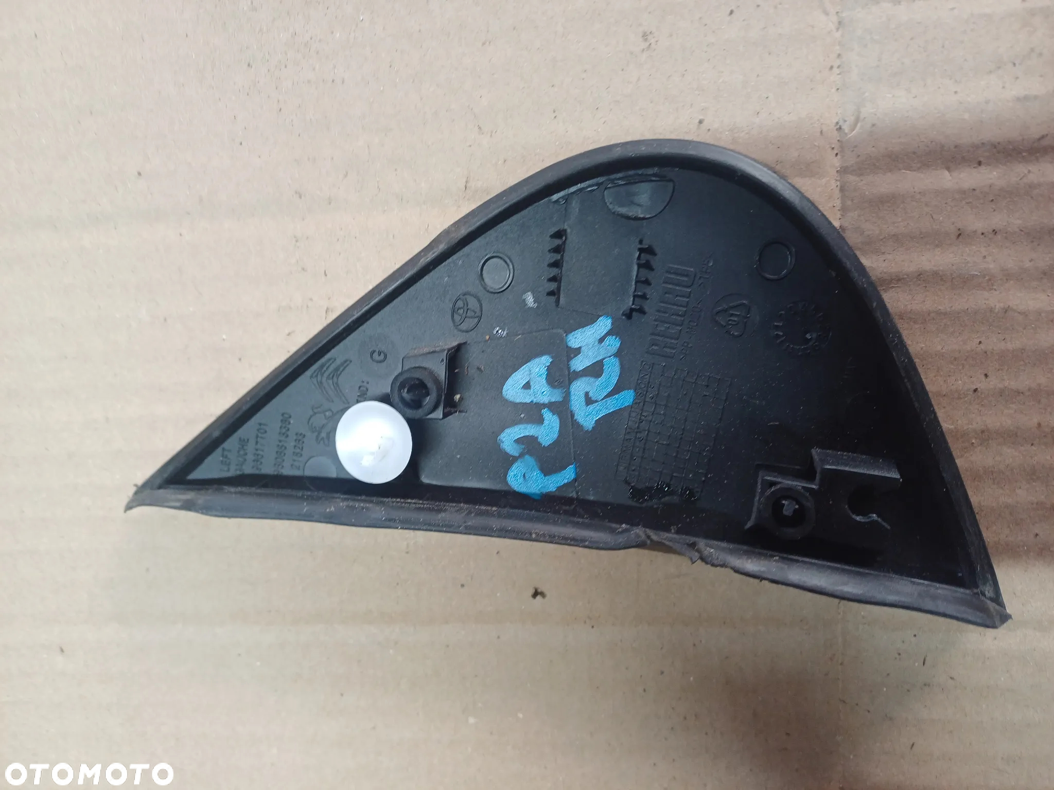 Zaślepka błotnika lewa jumpy III Expert III ProAce II 23r 9808813380 - 3