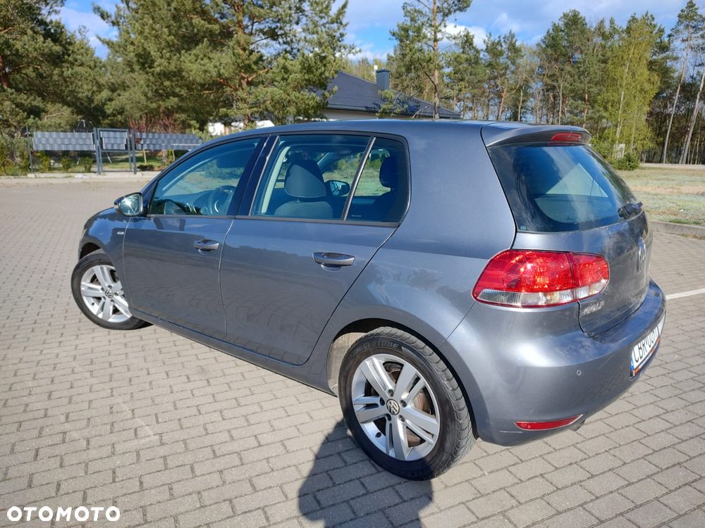 Volkswagen Golf 1.6 TDI DPF BlueMotion Technology MATCH - 14